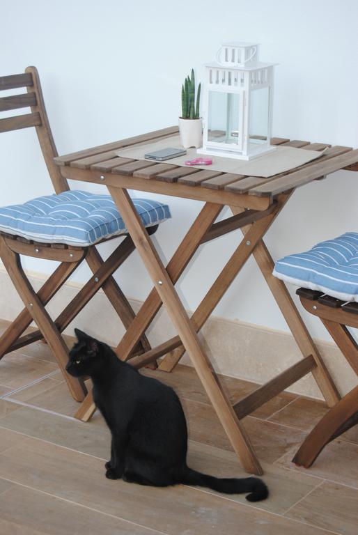 B&B La Gatta Sul Tetto Borgo san Donato  Ngoại thất bức ảnh