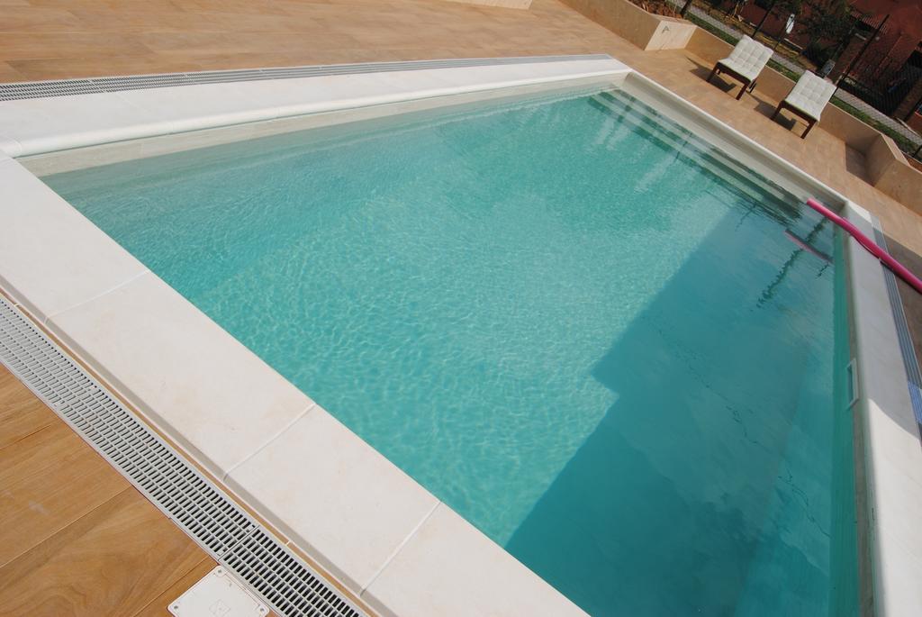 B&B La Gatta Sul Tetto Borgo san Donato  Ngoại thất bức ảnh