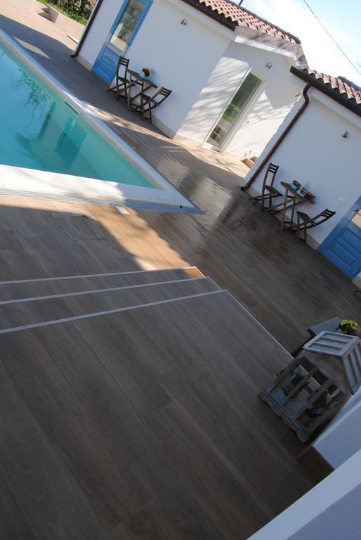 B&B La Gatta Sul Tetto Borgo san Donato  Ngoại thất bức ảnh