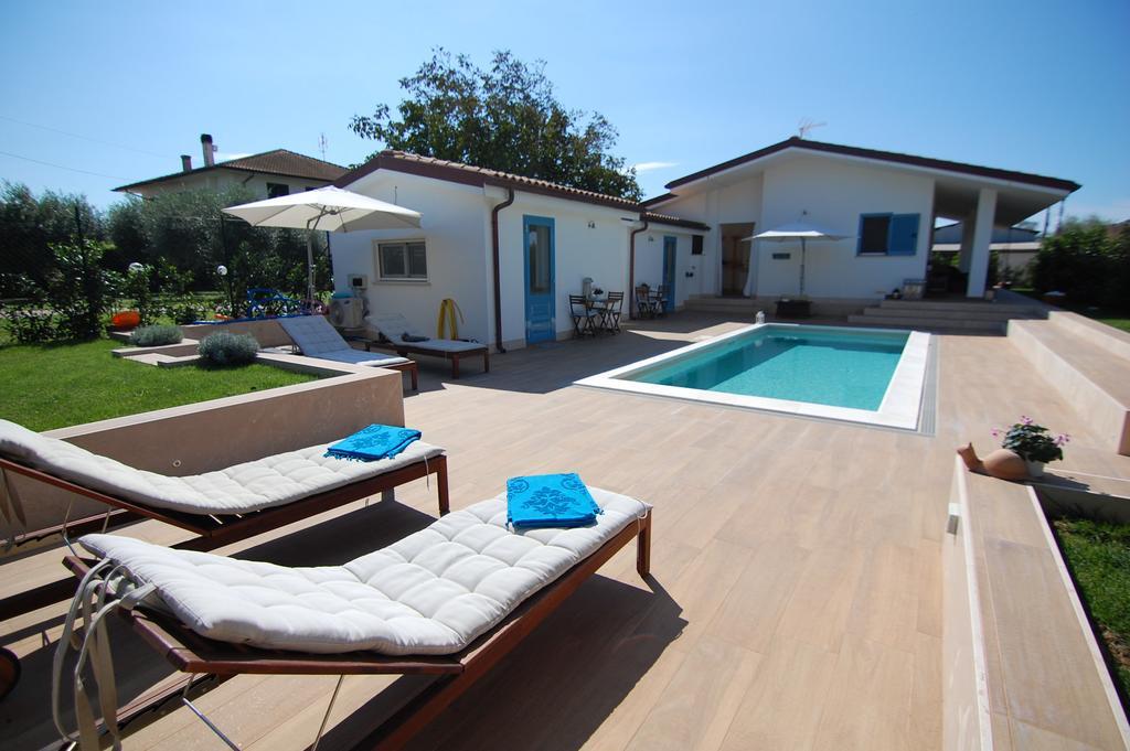 B&B La Gatta Sul Tetto Borgo san Donato  Ngoại thất bức ảnh